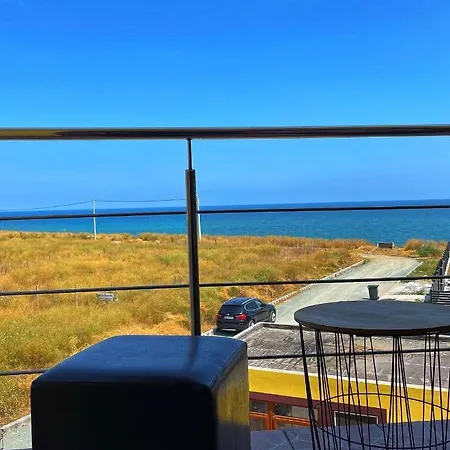 Guest house Golful Francezului Schitu